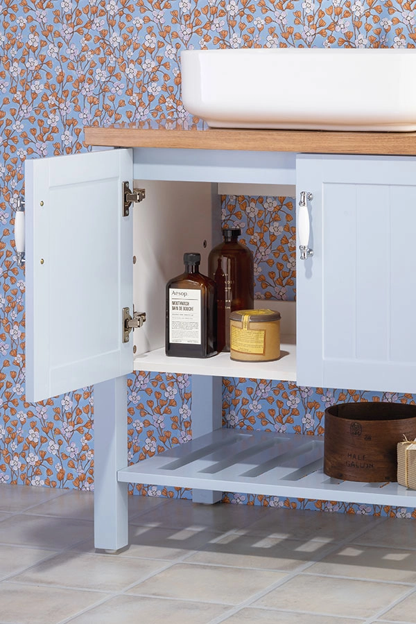 かわいい洗面所キャビネット C037 コーディネート例