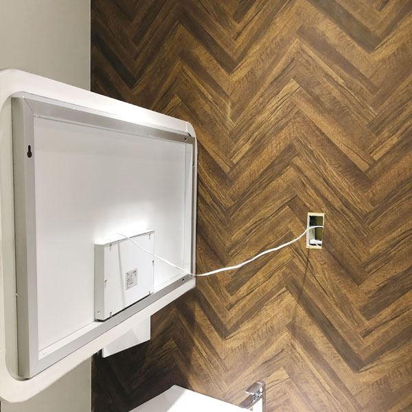 長方形LEDミラー LM003｜おしゃれな洗面ボウル(洗面器)通販サイト